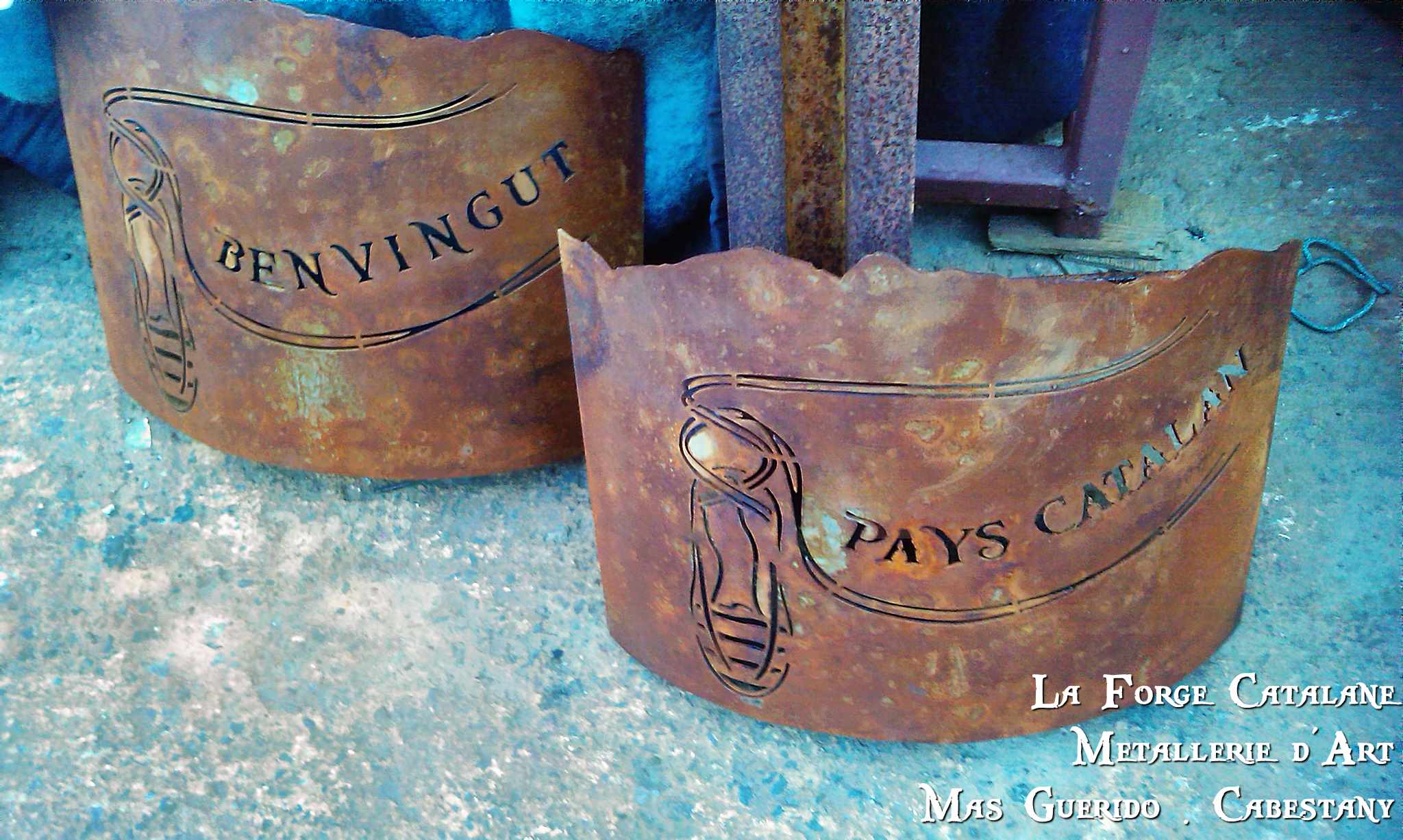 appliques en decoupe laser motif catalan  forge catalane.jpg